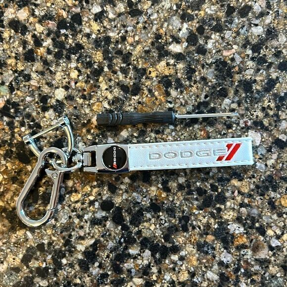 NEW Dodge Keychain - Picture 2 of 5